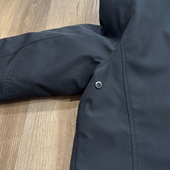 Tumi Tech by Tumi Black Softshell Full Zip Metro Jacket Zip Pockets Men’s Large - Picture 13 of 16